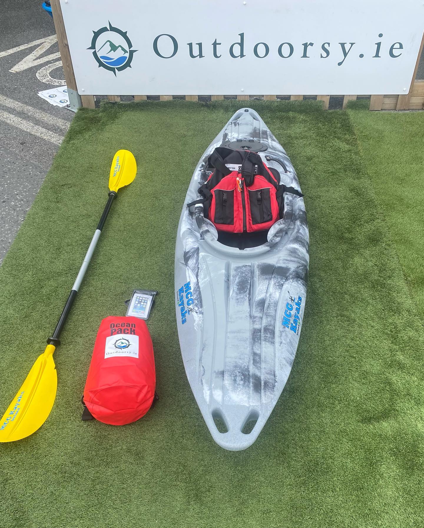 MCG 8ft White Water Raft