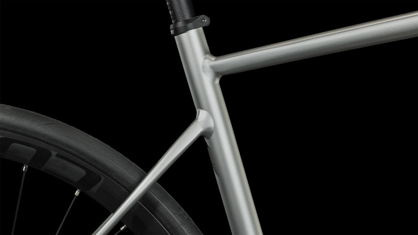 Cube Attain Pro Road Bike